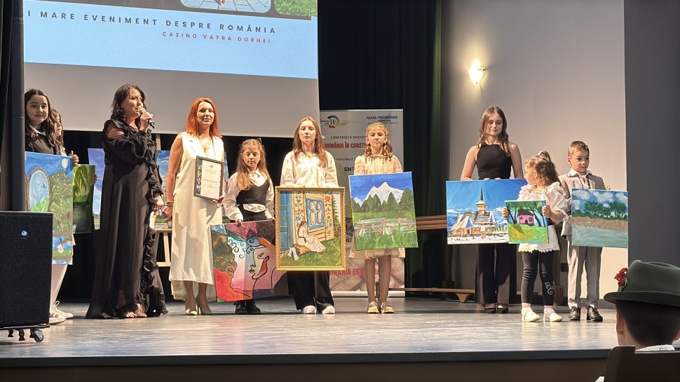 Gala Regională „România ești TU” a ajuns la Vatra Dornei și și-a ales 10 finaliști pentru finala care va avea loc la Palatul Parlamentului 10565