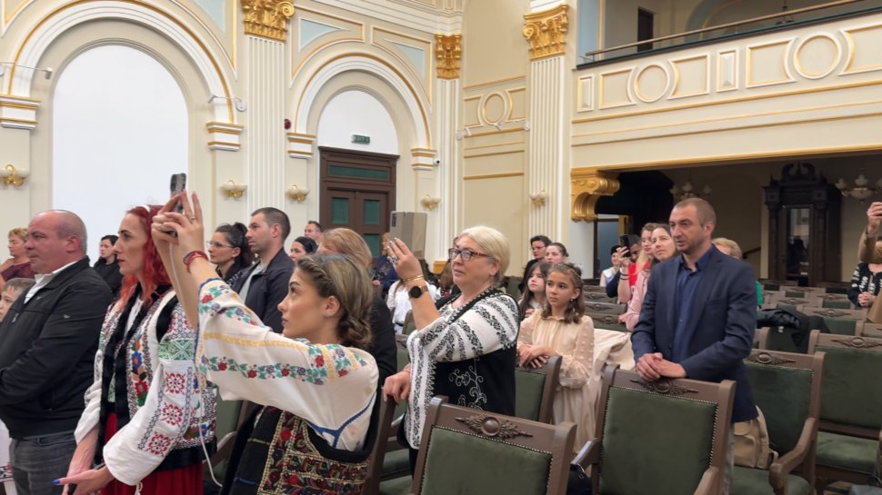 Gala Regională „România ești TU” a ajuns la Vatra Dornei și și-a ales 10 finaliști pentru finala care va avea loc la Palatul Parlamentului 10571