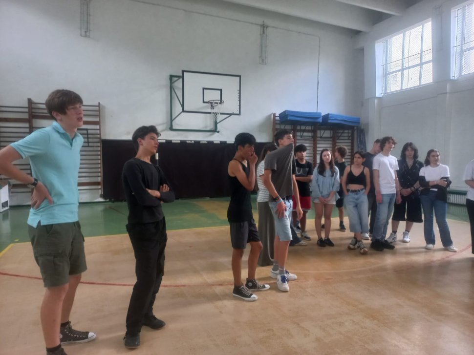 13 elevi și 2 profesori spanioli au descoperit tradițiile românești la Suceava, într-un proiect Erasmus 10680