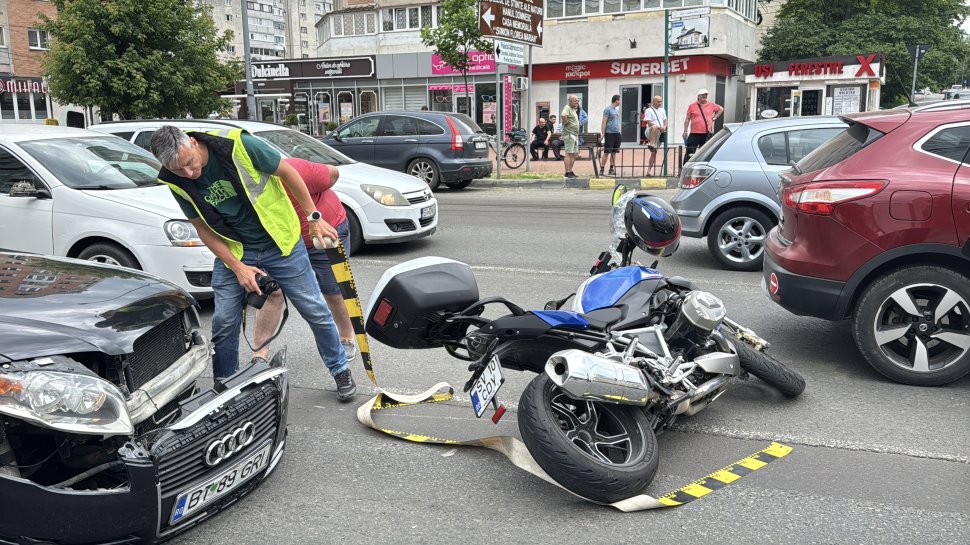 Motociclist rănit într-un accident produs în cartierul Obcini din municipiul Suceava 10843