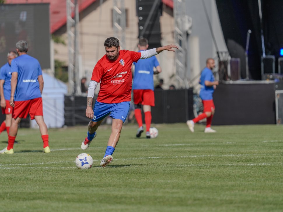 Meciul de retragere a lui Dorin Goian a adunat greii fotbalului pe stadionul Areni 10897