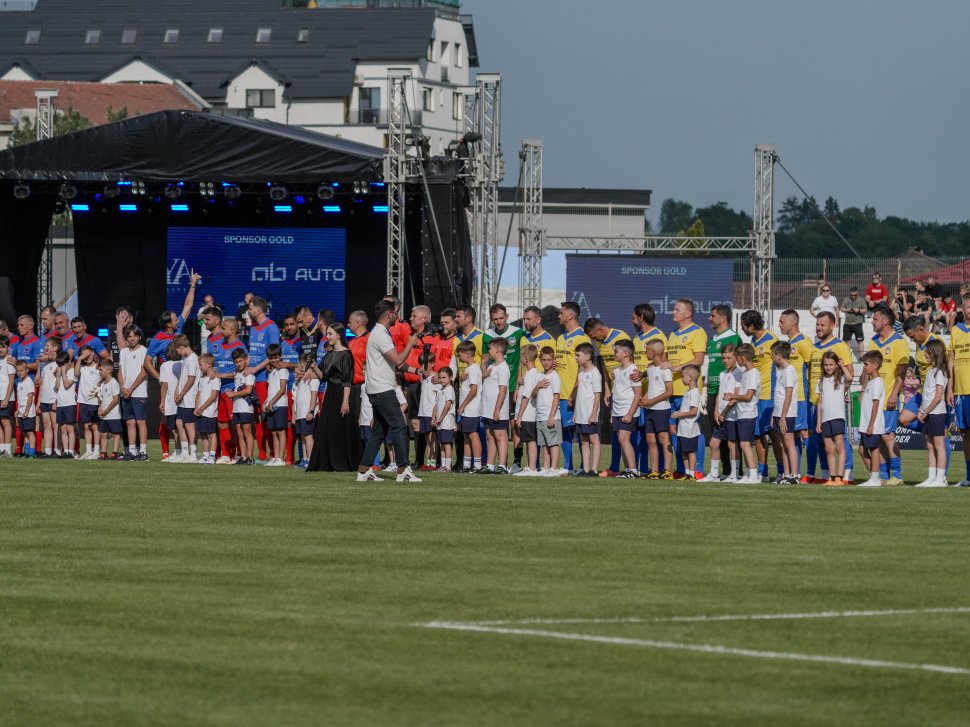 Meciul de retragere a lui Dorin Goian a adunat greii fotbalului pe stadionul Areni 10898