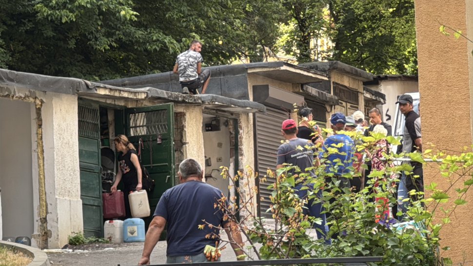 Scandal pe strada Leca Morariu din Suceava, împotriva demolării garajelor 10932