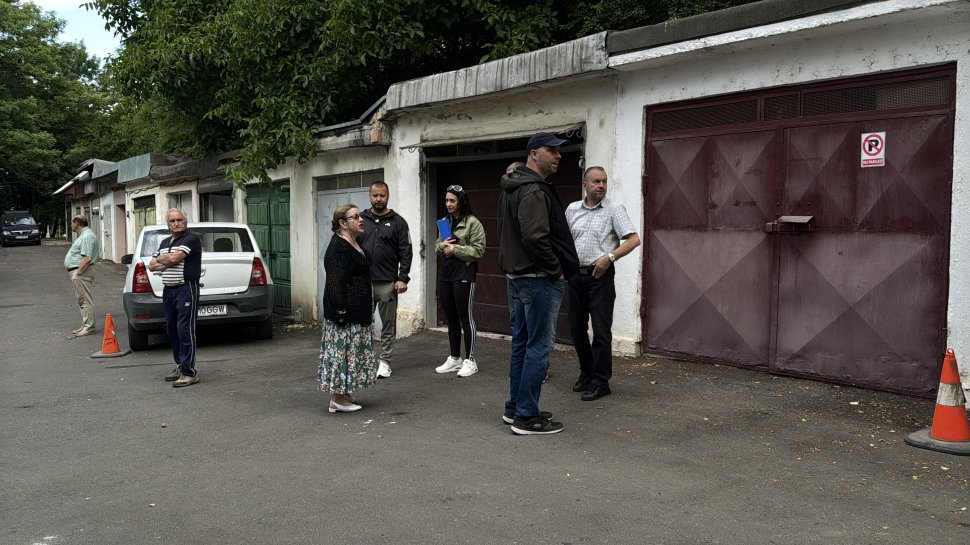 Scandal pe strada Leca Morariu din Suceava, împotriva demolării garajelor 10934