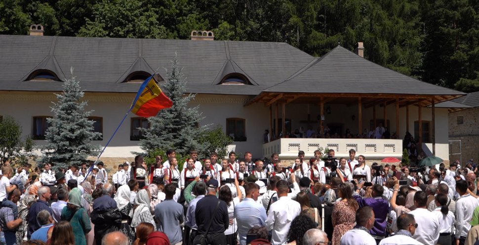 Mănăstirea Putna l-a omagiat miercuri pe Voievodul Ștefan cel Mare 10991