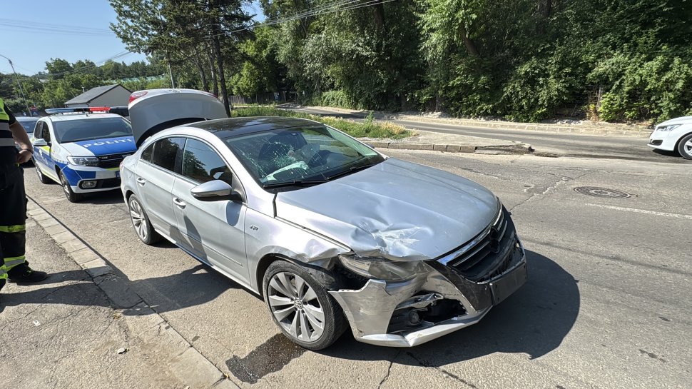 Accident între două mașini, cu o victimă, într-o intersecție din Suceava 11004