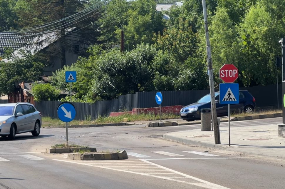 Accident între două mașini, cu o victimă, într-o intersecție din Suceava 11006