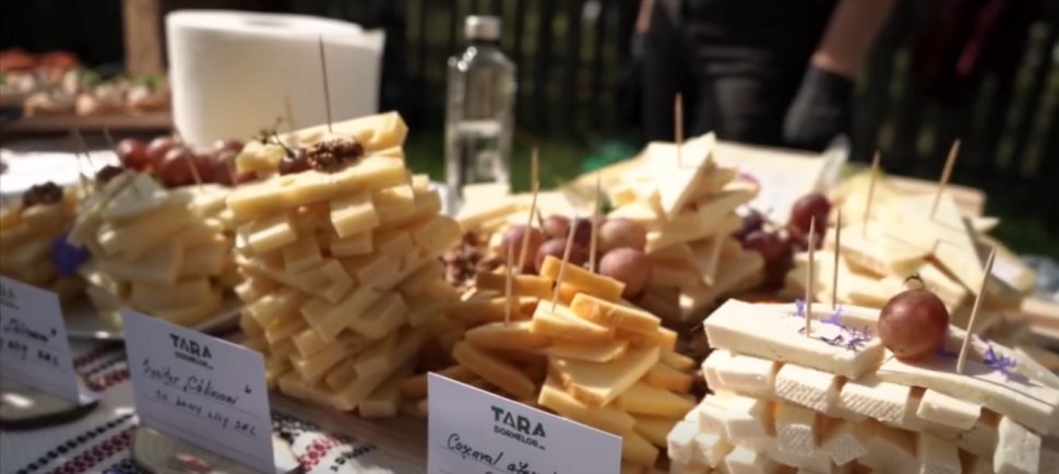 Eco-brunch cu gust de Bucovina, la Dorna Candrenilor