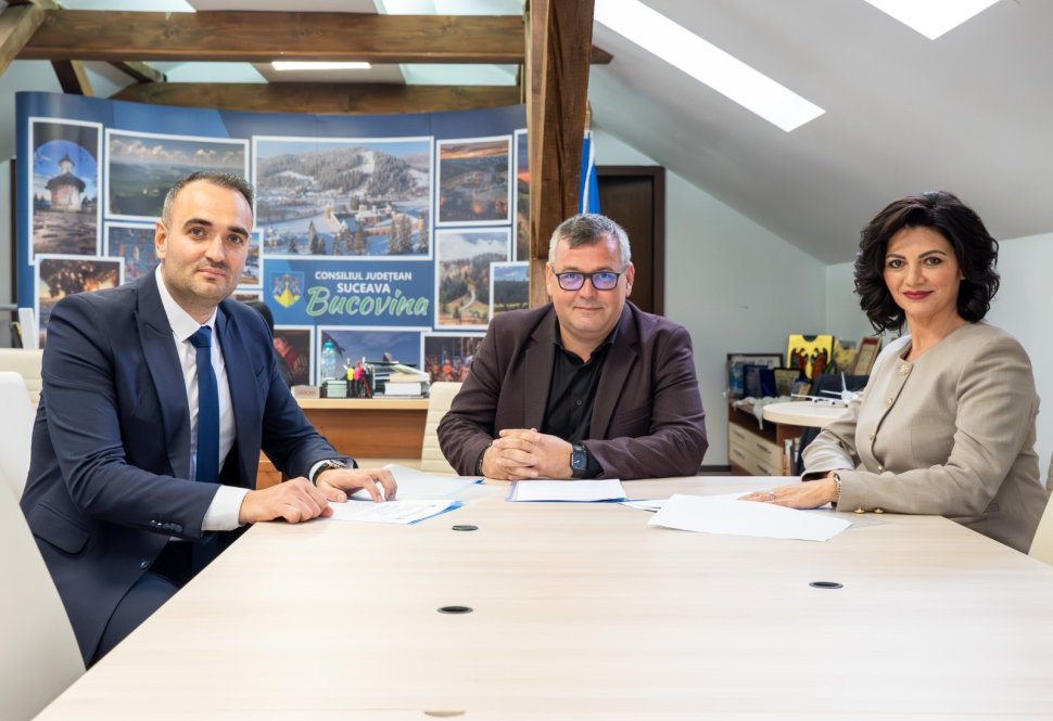 Fosta directoare generală a Casei Județene de Asigurări de Sănătate Suceava, Larisa Blanari, desemnată manager interimar al Spitalului Clinic Județean de către vicepreședintele CJ Suceava Nicolae Robu