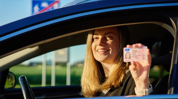 tinerii vor putea obtine permisul de conducere de la 17 ani cu o conditie tinerii vor putea obtine permisul de conducere de la 17 ani cu o conditie