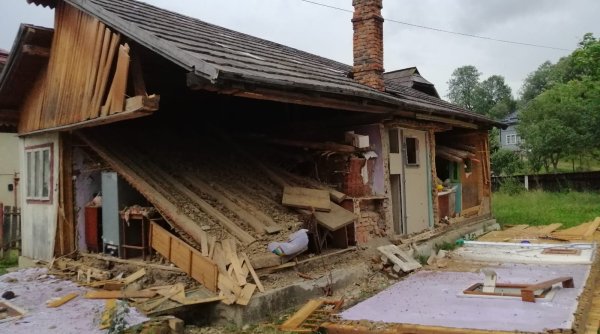 explozie puternica la o casa din plutonita