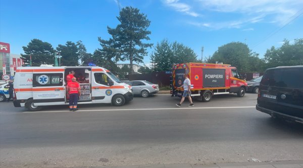 accident rutier cu trei masini implicate in sensul giratoriu de langa sediul antena 3 suceava accident rutier cu trei masini implicate in sensul giratoriu de langa sediul antena 3 suceava