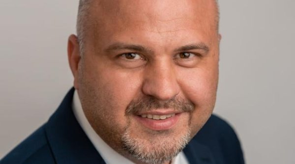 ungureanu haideti la vot e sarbatoarea noastra a voastra ungureanu haideti la vot e sarbatoarea noastra a voastra