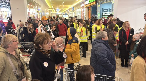 evenimentul daruieste un zambet a adus din nou bucurie sutelor de copii din familii defavorizate