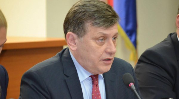 crin antonescu va reprezenta psd pnl udmr la alegerile prezidentiale crin antonescu va reprezenta psd pnl udmr la alegerile prezidentiale