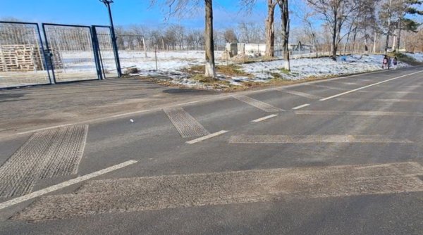 microfrezare in spic pe drumul din boroaia unde s au produs numeroase accidente rutiere microfrezare in spic pe drumul din boroaia unde s au produs numeroase accidente rutiere