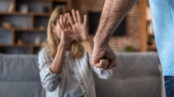 peste 300 de victime protejate de violenta domestica in suceava in 2024 peste 300 de victime protejate de violenta domestica in suceava in 2024
