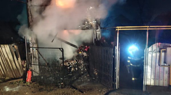 incendiu puternic in burdujeni urmat de avertizare ro alert duminica seara incendiu puternic in burdujeni urmat de avertizare ro alert duminica seara