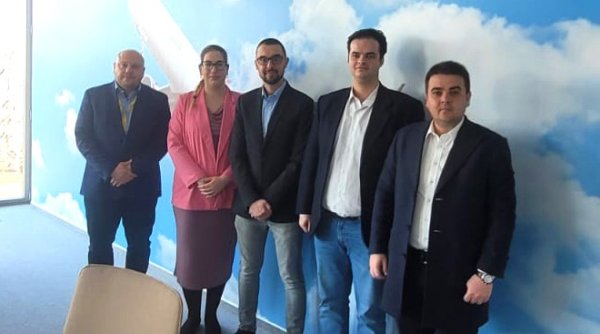 presedintele cj gheorghe soldan intalnire la budapesta cu sefii companiei wizz air pentru a atrage presedintele cj gheorghe soldan intalnire la budapesta cu sefii companiei wizz air pentru a atrage