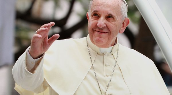 papa a murit la 88 de ani