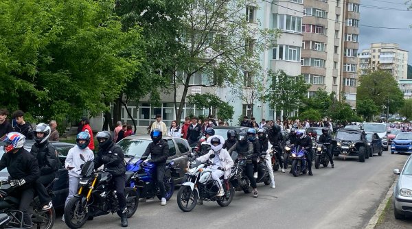 tanarul decedat in accidentul din cracaoani a fost condus pe ultimul drum tanarul decedat in accidentul din cracaoani a fost condus pe ultimul drum