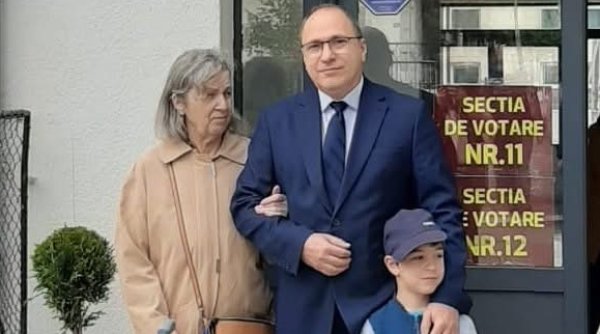 rectorul usv mihai dimian daca buni a reusit sa mearga la vot poti si tu