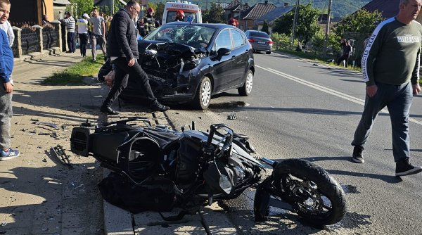 motociclist ranit intr un accident la paltinoasa motociclist ranit intr un accident la paltinoasa
