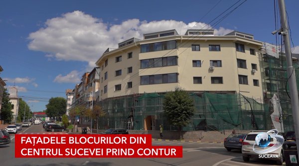 fatadele blocurilor din centrul sucevei prind contur