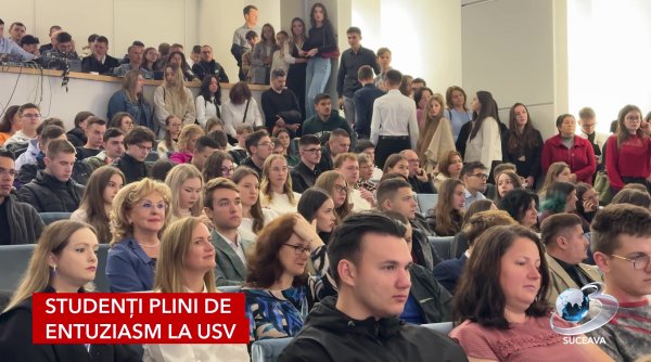 studenti plini de entuziasm la usv