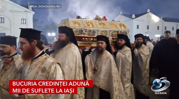 bucuria credintei aduna mii de suflete la iasi bucuria credintei aduna mii de suflete la iasi