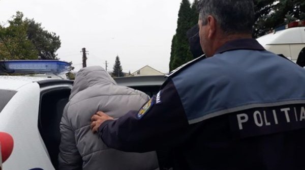 barbat arestat preventiv pentru ca a amenintat un politist cu moartea si incendierea locuintei barbat arestat preventiv pentru ca a amenintat un politist cu moartea si incendierea locuintei