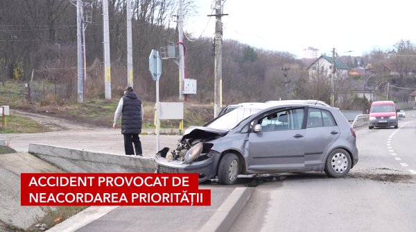 accident provocat de neacordarea prioritatii