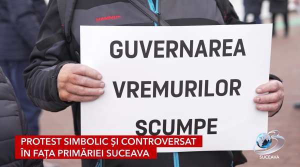 protest simbolic si controversat in fata primariei suceava