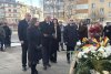 Coroane de flori la statuia poetului Mihai Eminescu din municipiul Suceava 7724