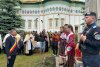 Sute de oameni s-au adunat în centrul localității de Ziua Comunei Boroaia, într-o zi însorită după ploi îndelungate 10588