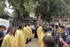 Mii de credincioși, prezenți la procesiunea „Calea Sfântului” cu moaștele Sfântului Mare Mucenic Ioan cel Nou de la Suceava 10881